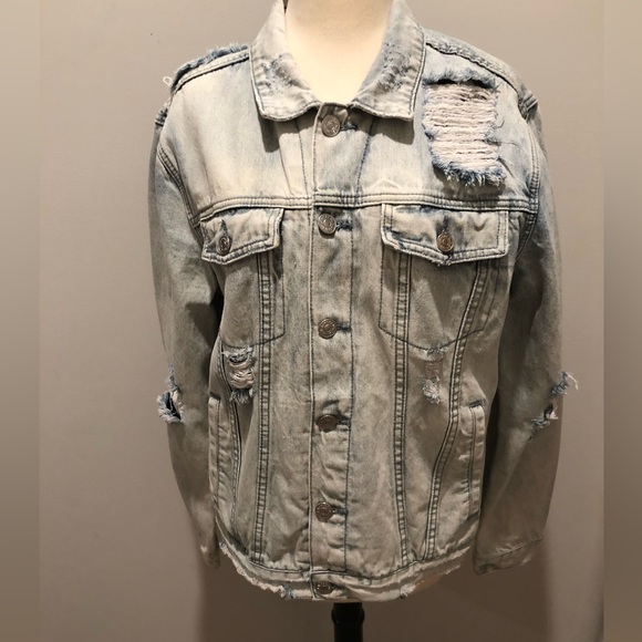 PacSun Los Angeles Distressed Light Wash Denim Jacket Size M / Style 201BT840PC - Picture 2 of 16